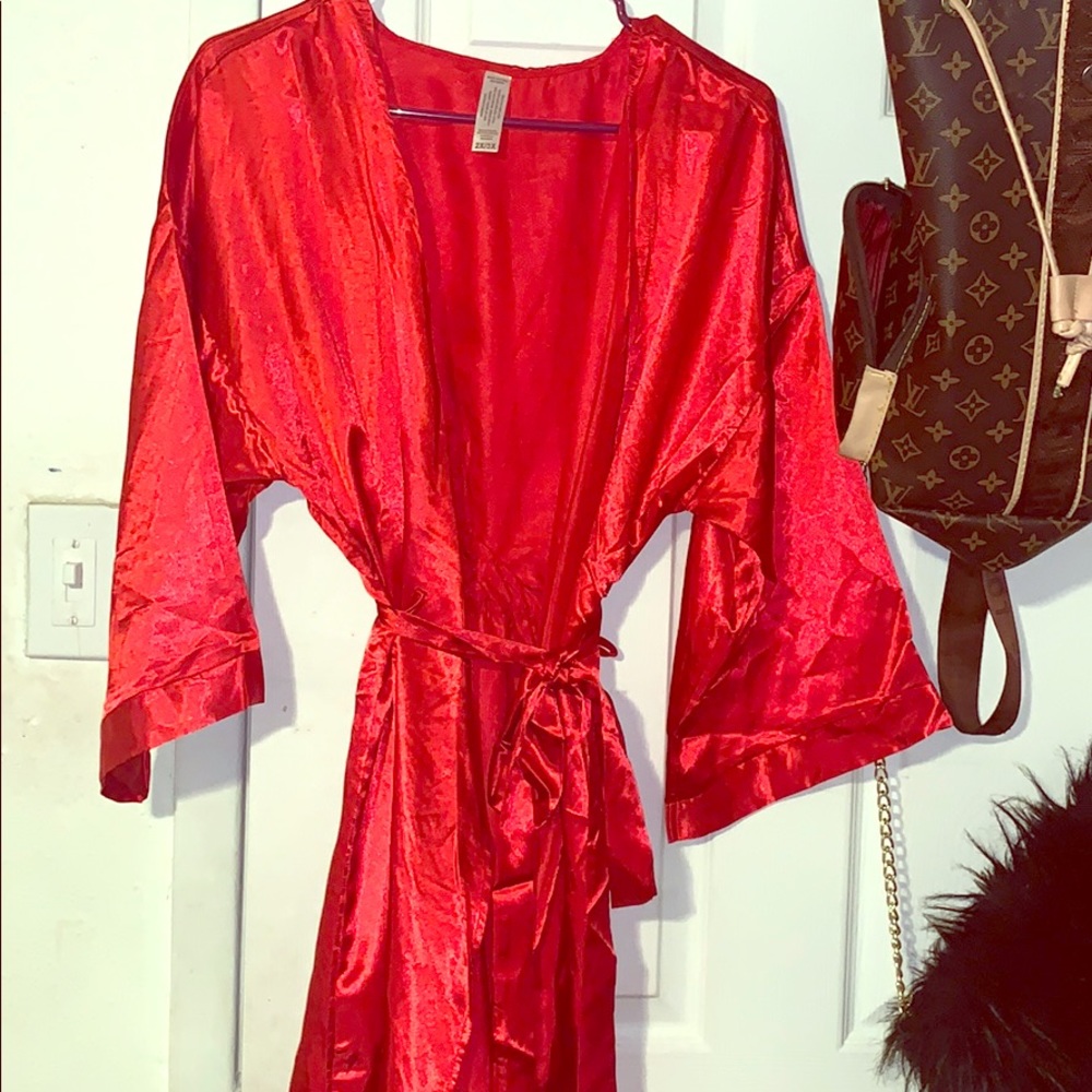 Fashion nova long robe silky fresh and new.